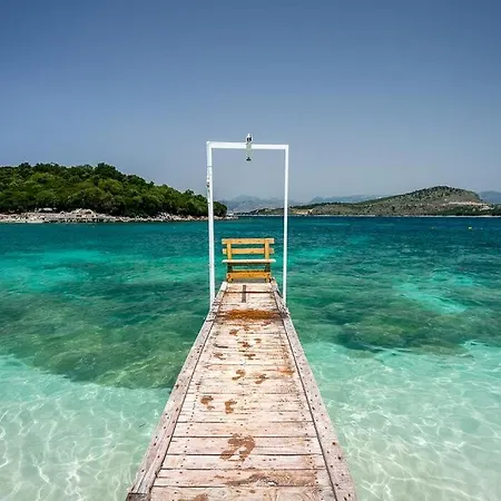Center Ξενοδοχείο 3*