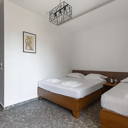 Center Ξενοδοχείο 3*